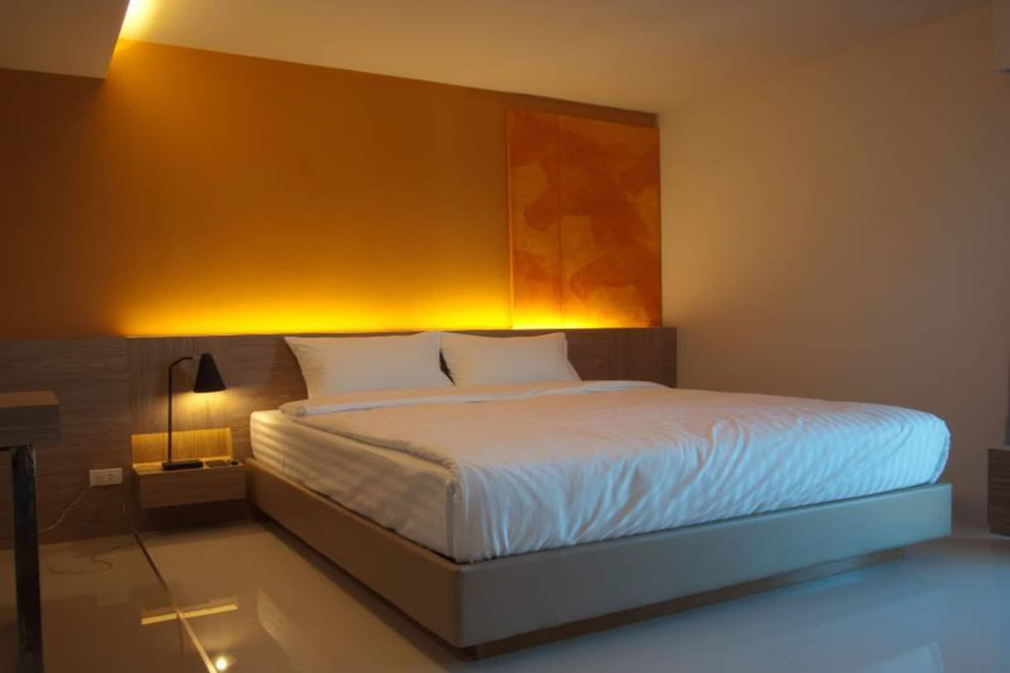 Abizz Hotel Lampang Airport Экстерьер фото