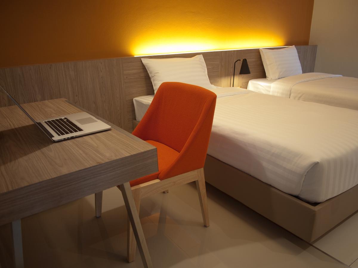 Abizz Hotel Lampang Airport Номер фото