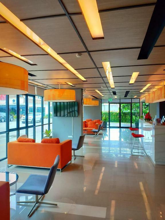 Abizz Hotel Lampang Airport Экстерьер фото